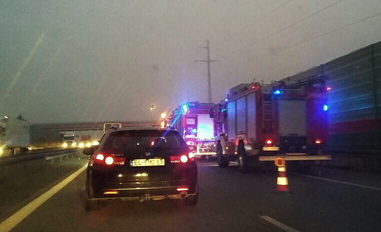 Wypadek na S8 ranna jedna osoba