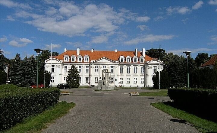 Były dyrektor ZSCKU w Wolborzu z zarzutami