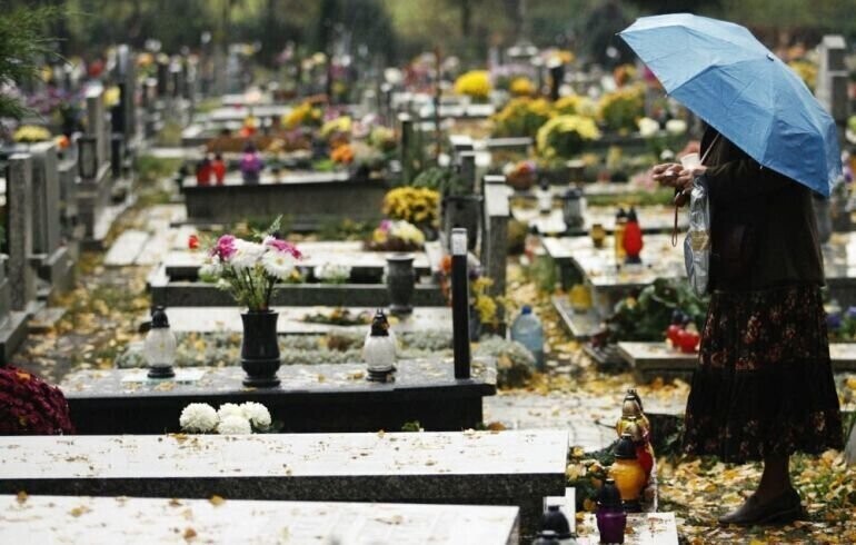 Pogoda na koniec tygodnia. We Wszystkich Świętych słonecznie później deszcz i wiatr