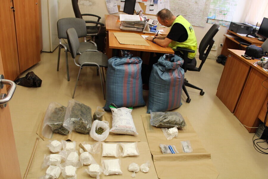 Narkotykowy biznes rozbity przez tomaszowskich policjantów