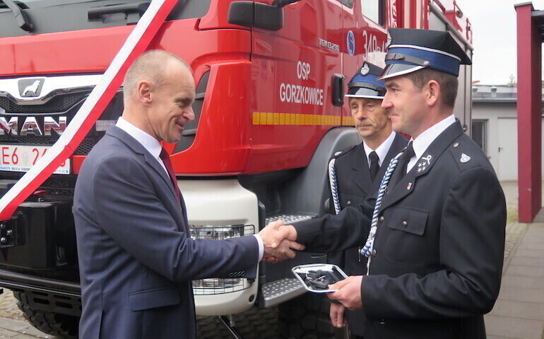 Strażacy z Gorzkowic mają nowy wóz