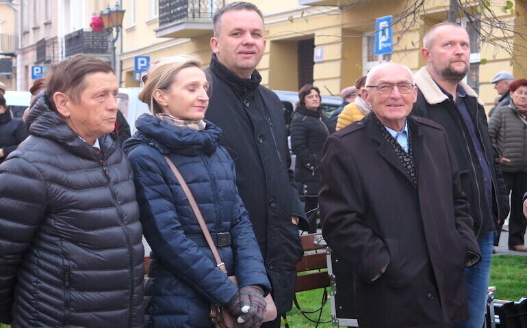 Plac Niepodległości oficjalnie oddany do użytku
