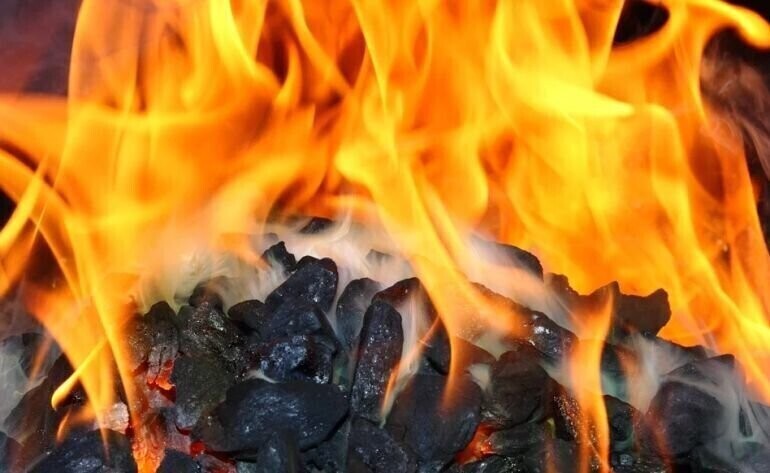 Gospodarstwa domowe wydały średnio 2800 zł na ogrzewanie węglem