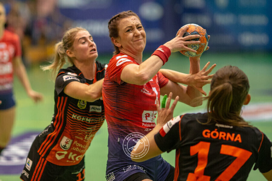 Ostatni ligowy mecz w tym roku piotrkowianki mogły rozegrać lepiej