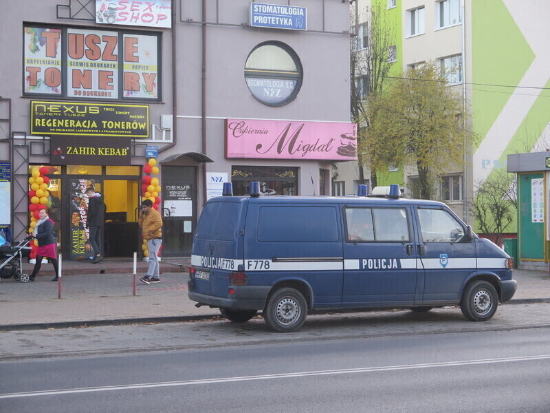 Wybił szybę w barze z kebabem