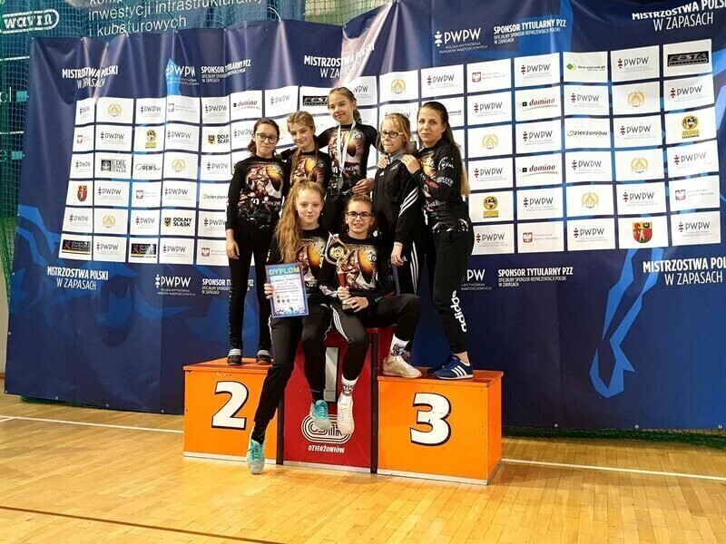 Srebro i brąz naszych zapaśniczek