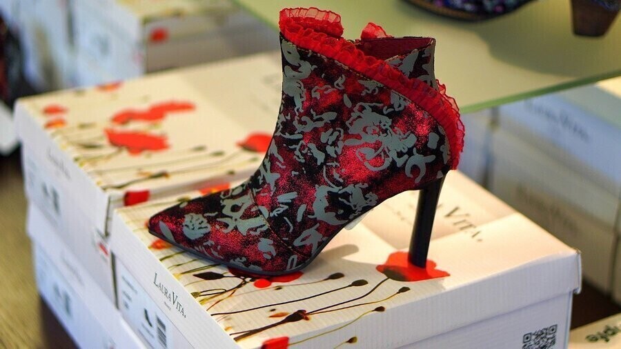 Jak kupować markowe buty i nie przepłacać Sprawdź kody rabatowe