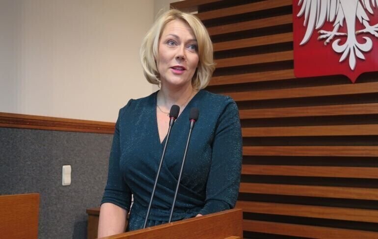 Radna nie straci pracy. Rada Miasta murem za M. Wężyk-Głowacką