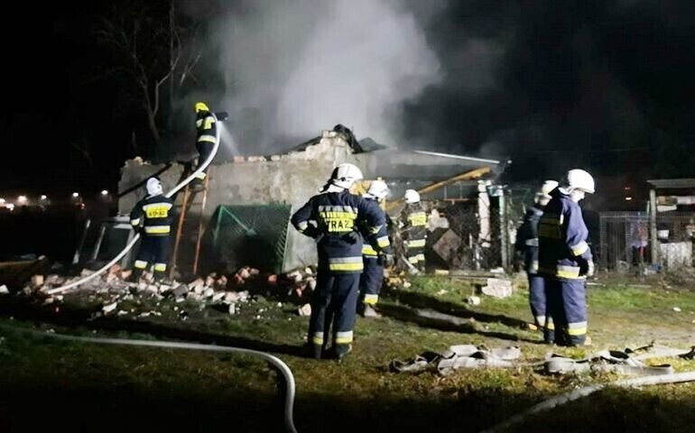 Pożar w Uszczynie. Palił się budynek gospodarczy