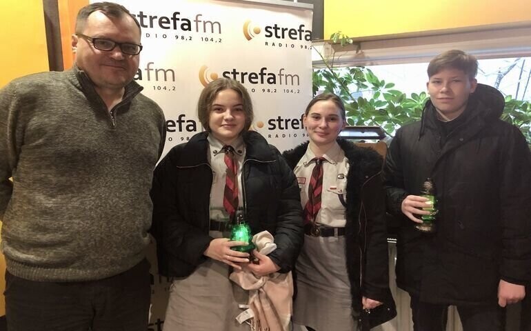 Harcerze przekazali nam betlejemskie światełko pokoju