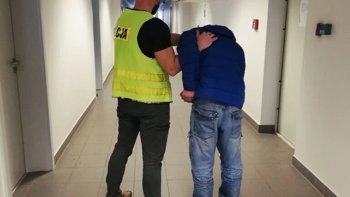 Włamał się do młyna, ukradł laptopy 