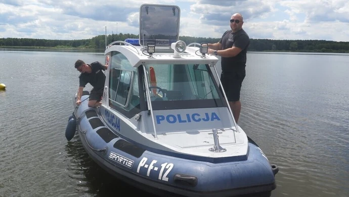 Policyjne patrole na Zalewie Sulejowskim [POSŁUCHAJ RELACJI]