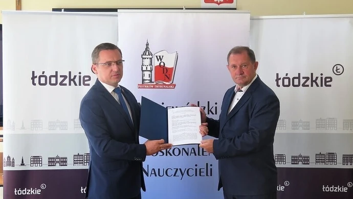 Młodzi sportowcy dostali pieniądze z województwa