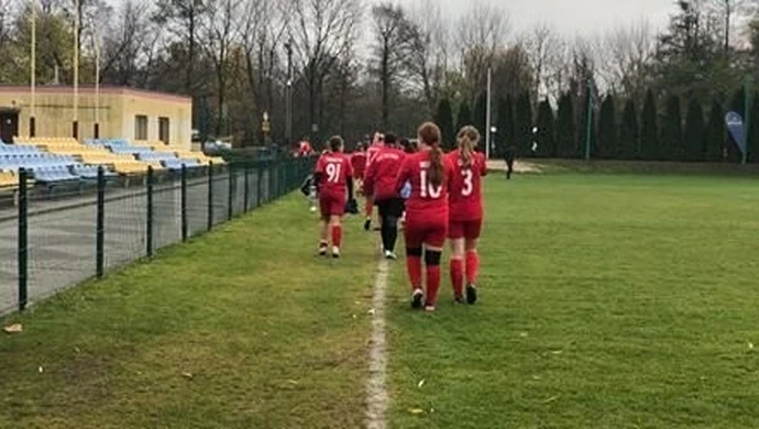 Piotrcovia zakończyła rundę przegraną