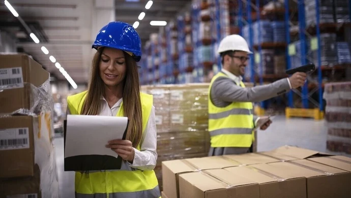 Praca w logistyce? 10-ciomiesięczny kurs, aby zdobyć pracę w dynamicznie rozwijającej się branży