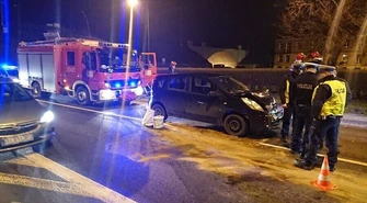 Kolizja przy przejściu dla pieszych na Piłsudskiego w Piotrkowie