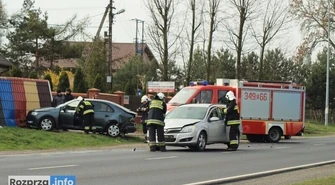 W Ignacowie osobówka uderzyła w nieoznakowany radiowóz