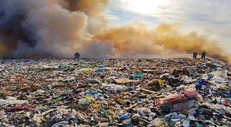 Pożar składowiska odpadów w Ruszczynie