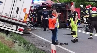 Dwie osoby zginęły w wypadku na DK 12