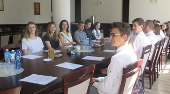 Uczniowie z powiatu piotrkowskiego też będą decydować o tym co dzieje się w ich szkołach