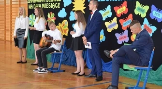 Uczniowie z gminy Grabica rozpoczęli wakacje