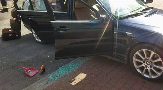 W Brzozie dziecko zatrzasnęło się w samochodzie