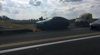 Znany dziennikarz staranował pachołki na DK 1 pod Piotrkowem. Wydmuchał prawie 3 promile