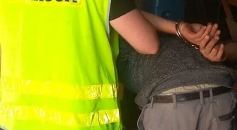 Dostał 3 zarzuty za posiadanie i produkcję narkotyków