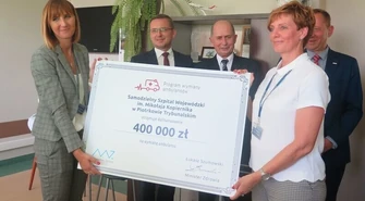 Szpital Wojewódzki w Piotrkowie będzie miał trzy nowe karetki
