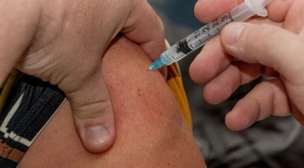 Sezon grypowy coraz bliżej. Sanepid zachęca do szczepień