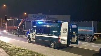 Zatrzymali cztery przeładowane ciężarówki