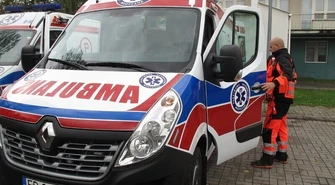 Nowa karetka w piotrkowskim pogotowiu