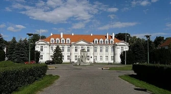 Były dyrektor ZSCKU w Wolborzu z zarzutami