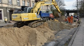Postępują prace na ul. Wojska Polskiego w Piotrkowie