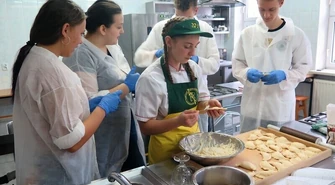 Młodzi Niemcy odwiedzają ZSP nr 4 w Piotrkowie