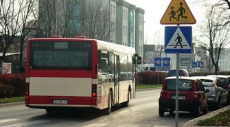 Koniec z blokowaniem pasa w Al. Armii Krajowej