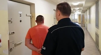 Ze szlifierką na bankomat