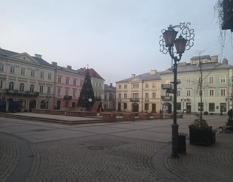 Taksówka nie może wjechać w Rynek Trybunalski AUDIO