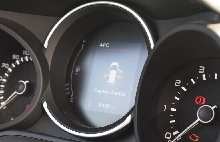 Milionowe rozbieżności na samochodowych licznikach. Także u nas