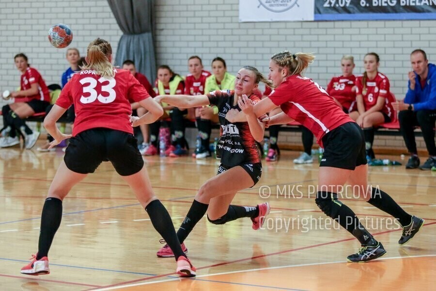 Piotrcovia przegrała w Kobierzycach