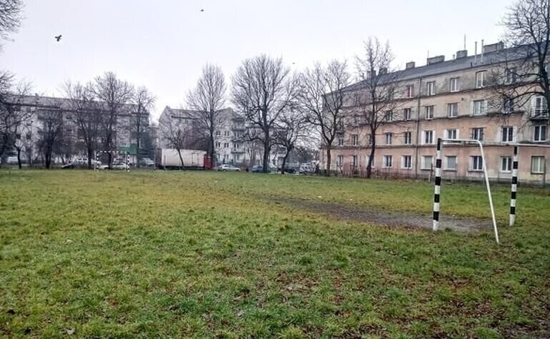 Plac budowy przekazany. Za SP 11 powstanie kompleks boisk