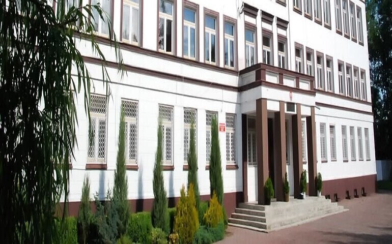 Zamiast pięciu będą trzy szkoły powiatowe