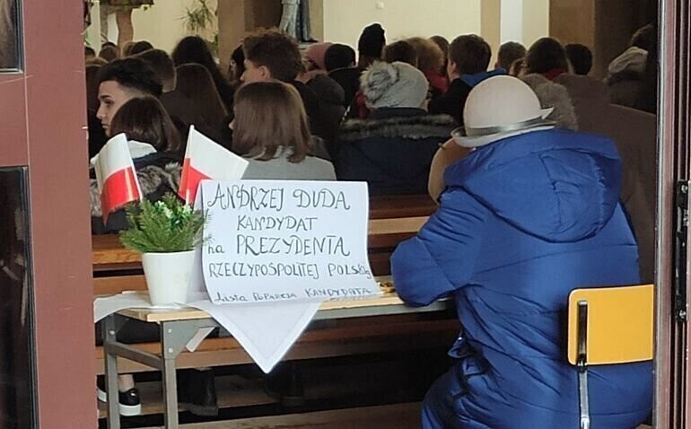 W piotrkowskim kościele zbierali podpisy pod kandydaturą A. Dudy