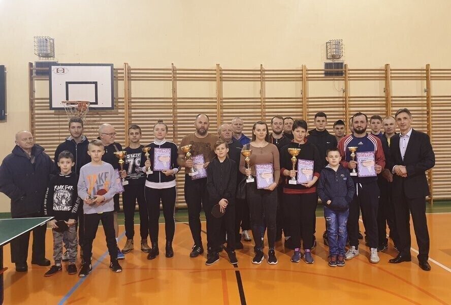 Poznaliśmy mistrzów gminy Aleksandrów w tenisie stołowym