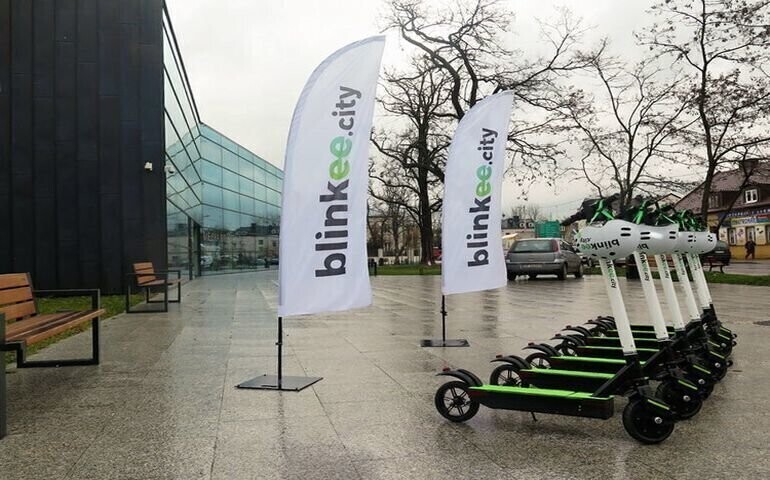 Pierwsze próby przywłaszczania elektrycznych hulajnóg