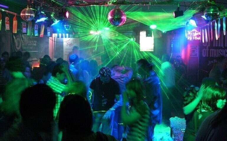 Piotrkowskie kluby zamknięte do odwołania