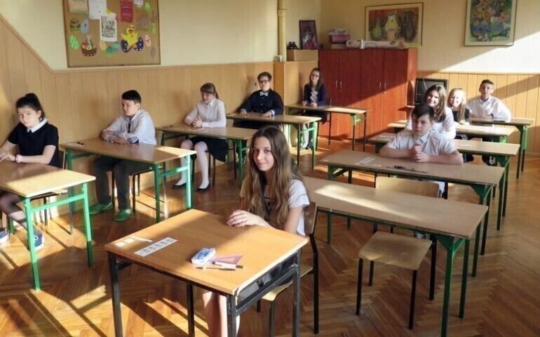 Ósmoklasiści dowiedzą się co z egzaminem co najmniej na tydzień przed planowanym terminem