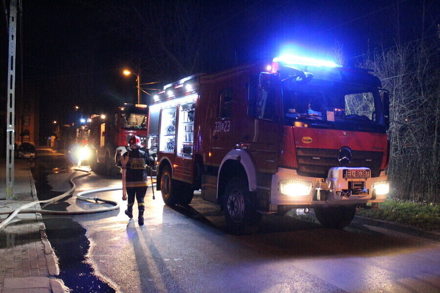 Pożar przy ul. Włókienniczej w Piotrkowie