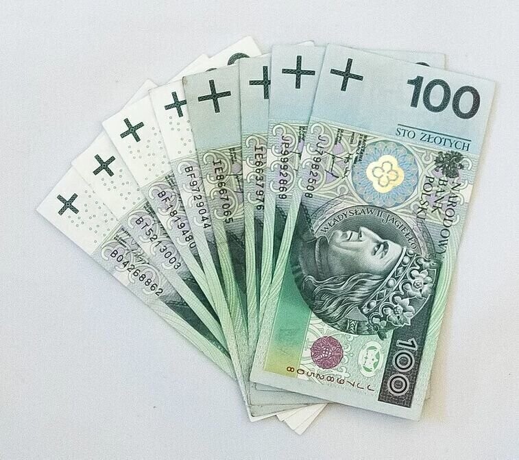 Stracili pracę a pożyczkę muszą spłacać