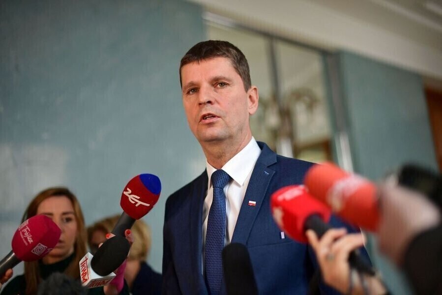 Piontkowski dla Interii być może nie będzie powrotu do szkół przed wakacjami